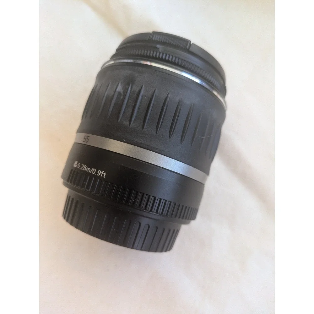 Canon EF-S 18-55mm f/3.5-5.6 Zoom Lens for DSLR Cameras Black